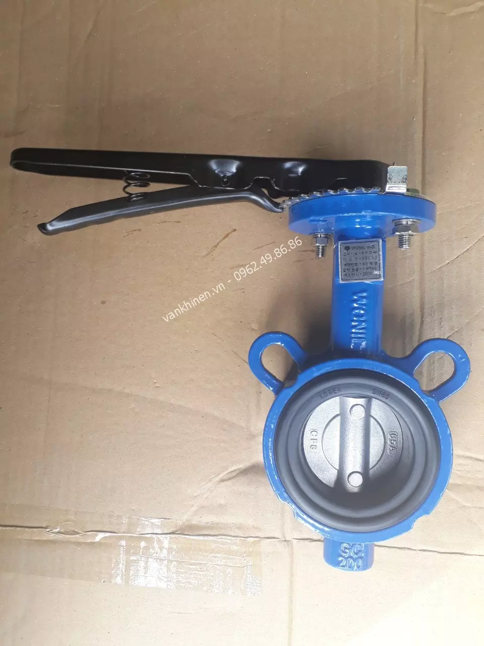 VAN CHẶN CÁNH BƯỚM THÂN GANG CÁNH INOX
