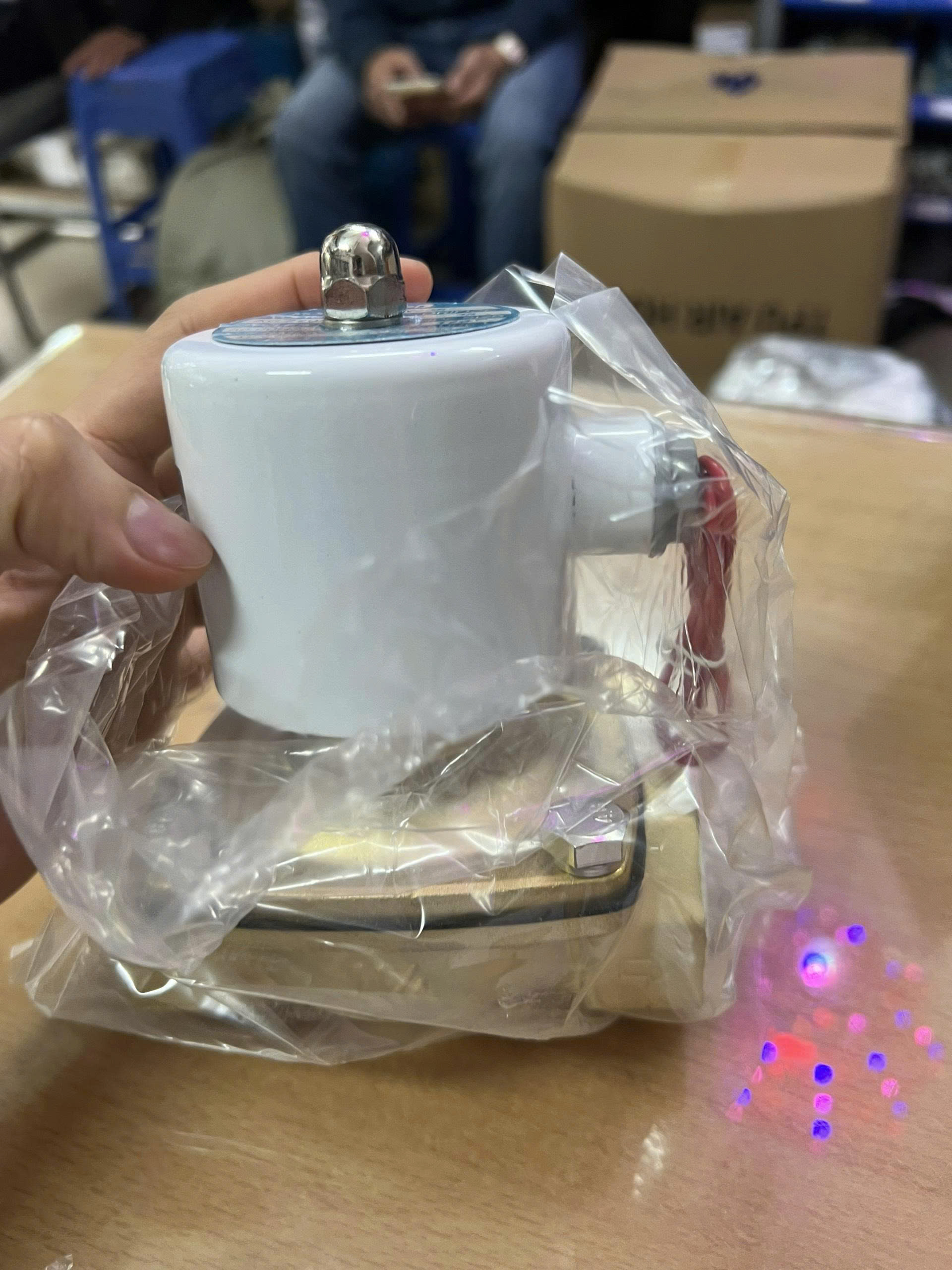 Van điện từ UW32