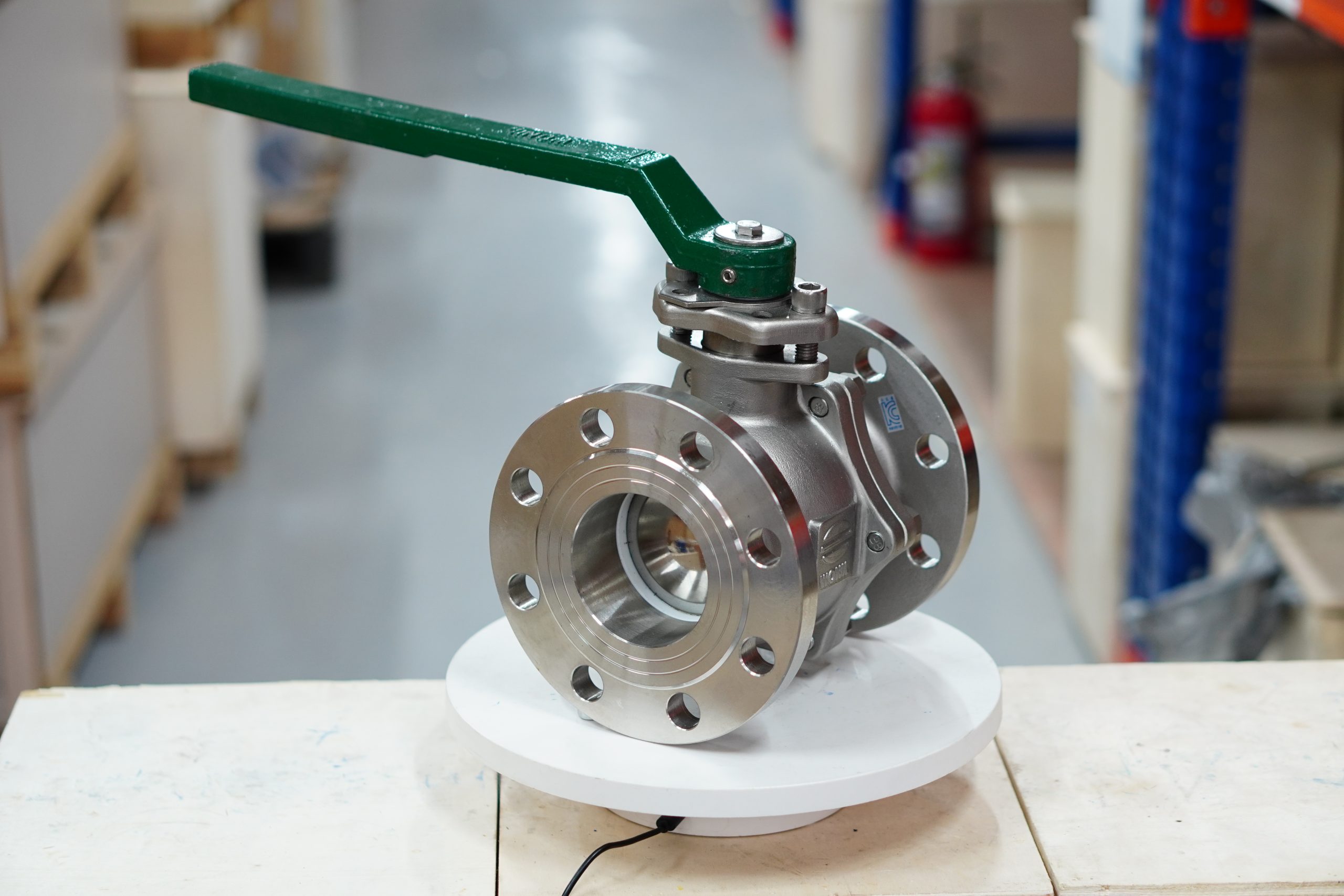 van bi jis10k inox tay gạt