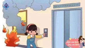 Dạy con cách thoát hiểm khi xảy ra hỏa hoạn