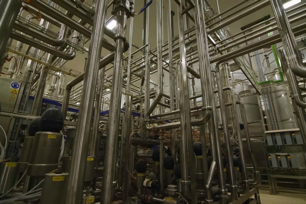 Hình ảnh bích rỗng Inox 304 10K Bothwell trong nhà máy 
